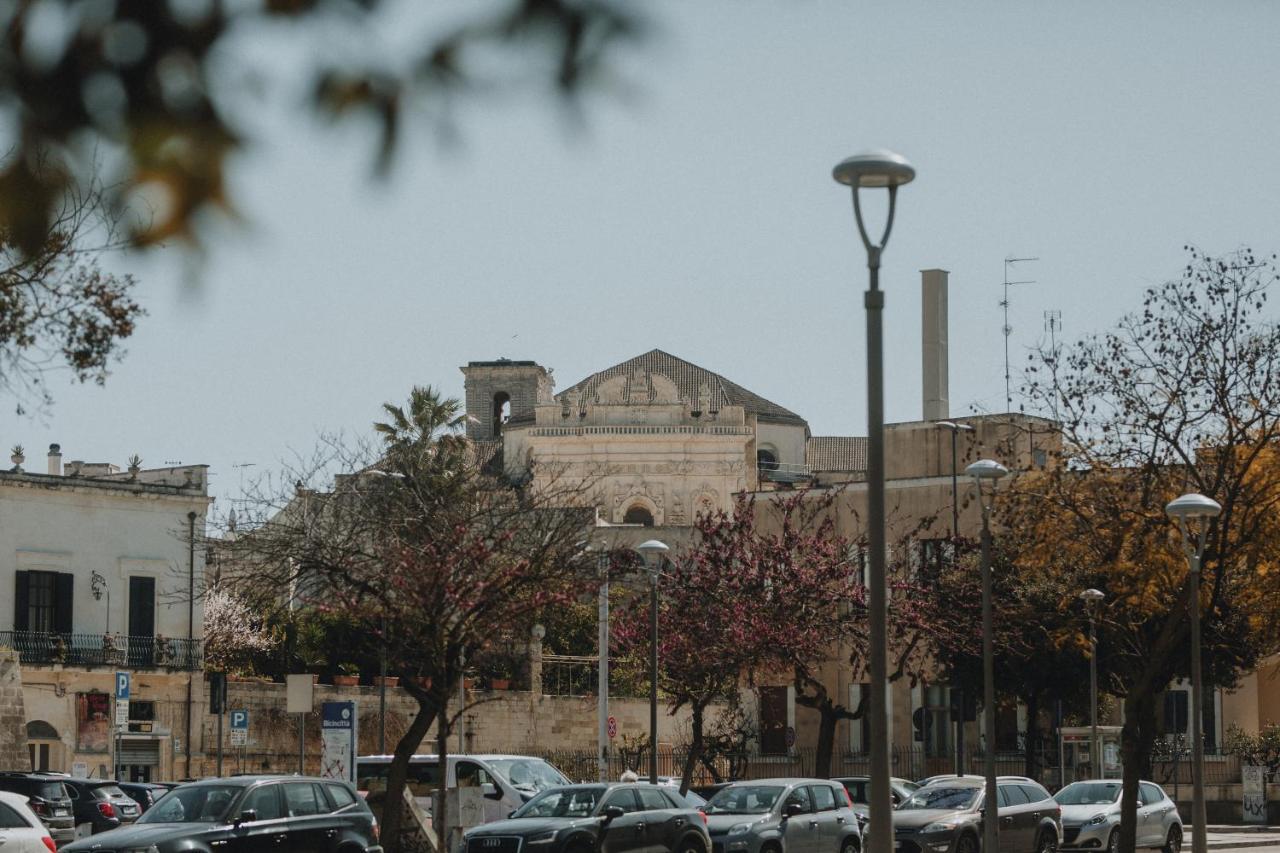 Le Camporelle In Citta Bed and Breakfast Lecce Exterior foto